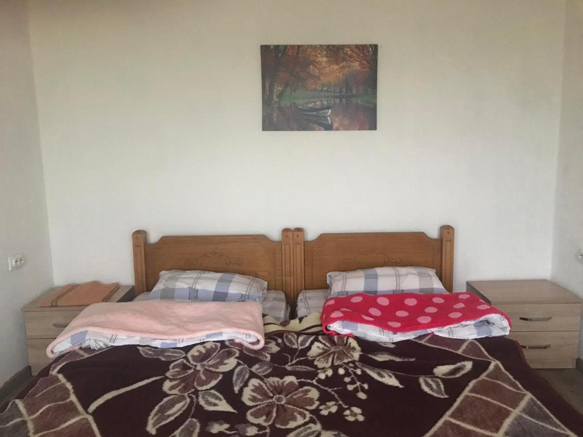 Oazaa Retreat Villa Gusinje Luaran gambar