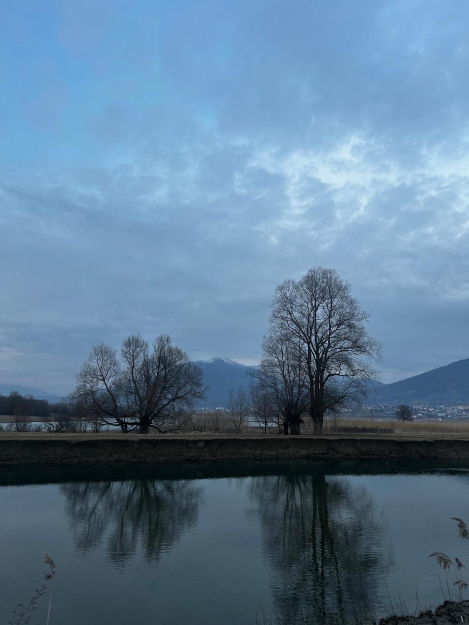 Oazaa Retreat Villa Gusinje Luaran gambar